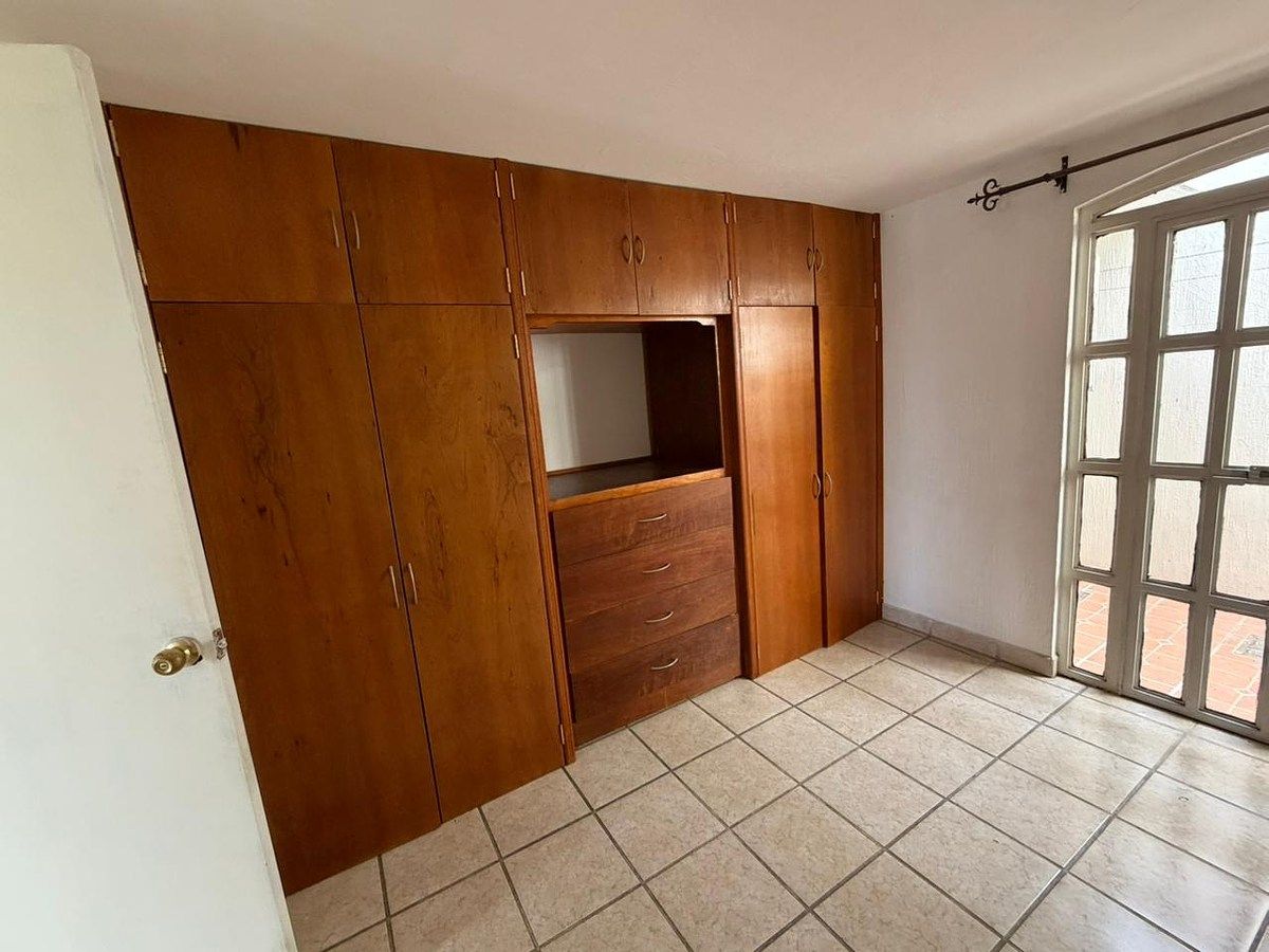 Casa em Plaza Guadalupe, Zapopan, foto 15 de 18