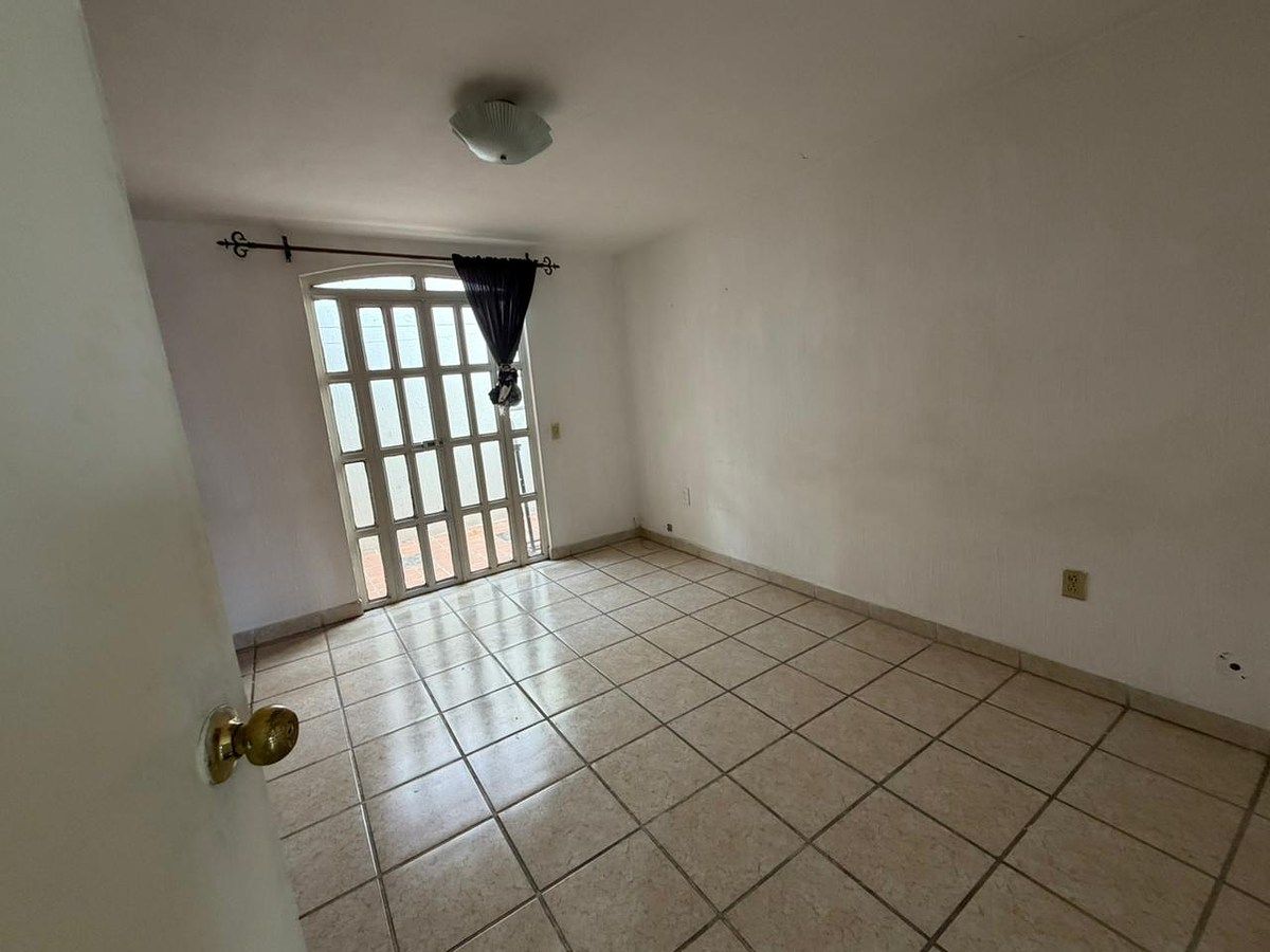 Casa em Plaza Guadalupe, Zapopan, foto 16 de 18