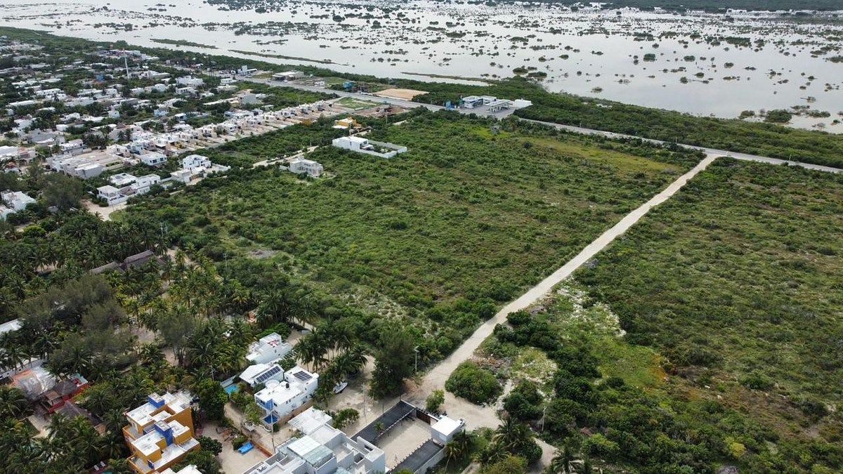 Terreno en Chicxulub Puerto, Progreso, foto 4 de 5