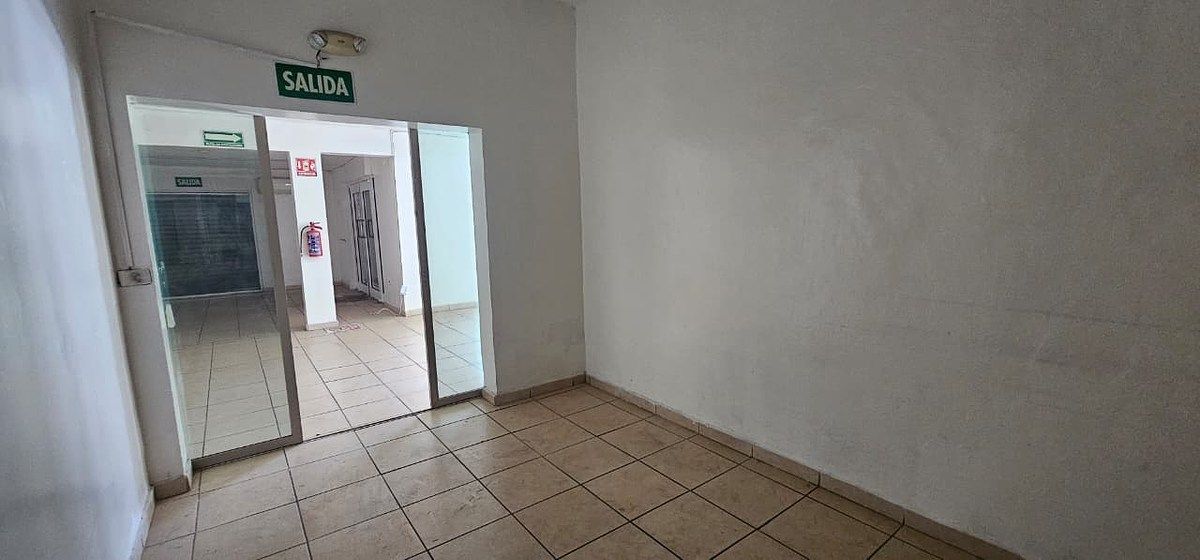 Local comercial en 15 'A', Hermosillo, foto 5 de 9