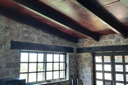 CASA DE CAMPO EN VENTA CON ALBERCA Y AMPLIO TERRENO, HUIMILPAN, QRO.