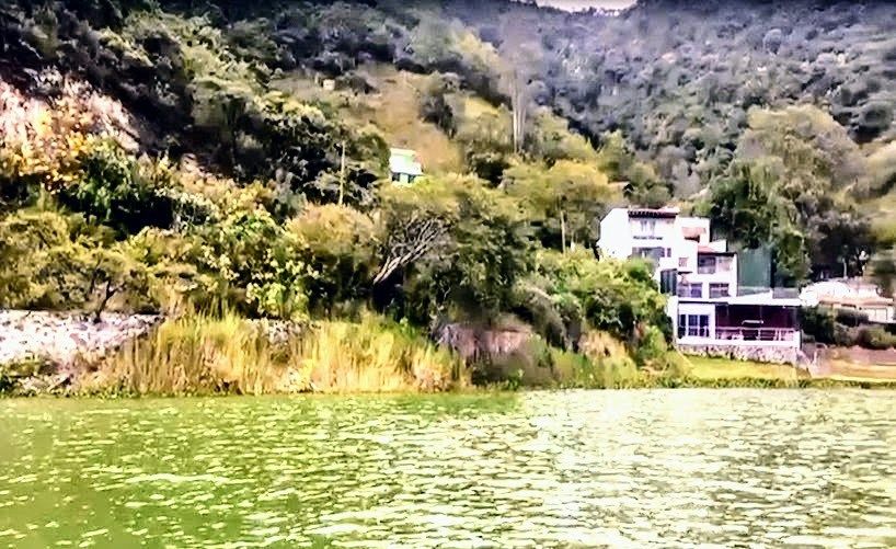 Oportunidad de Inversión Terreno en Venta en Valle de Bravo - foto 2