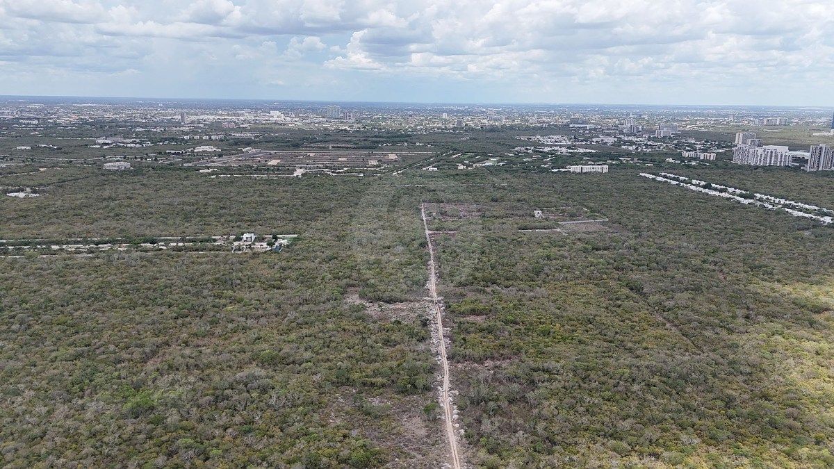 Lote em Temozón Norte, Mérida, foto 4 de 23