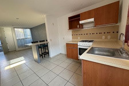 Casa en renta en coto, Parques de Tesistan