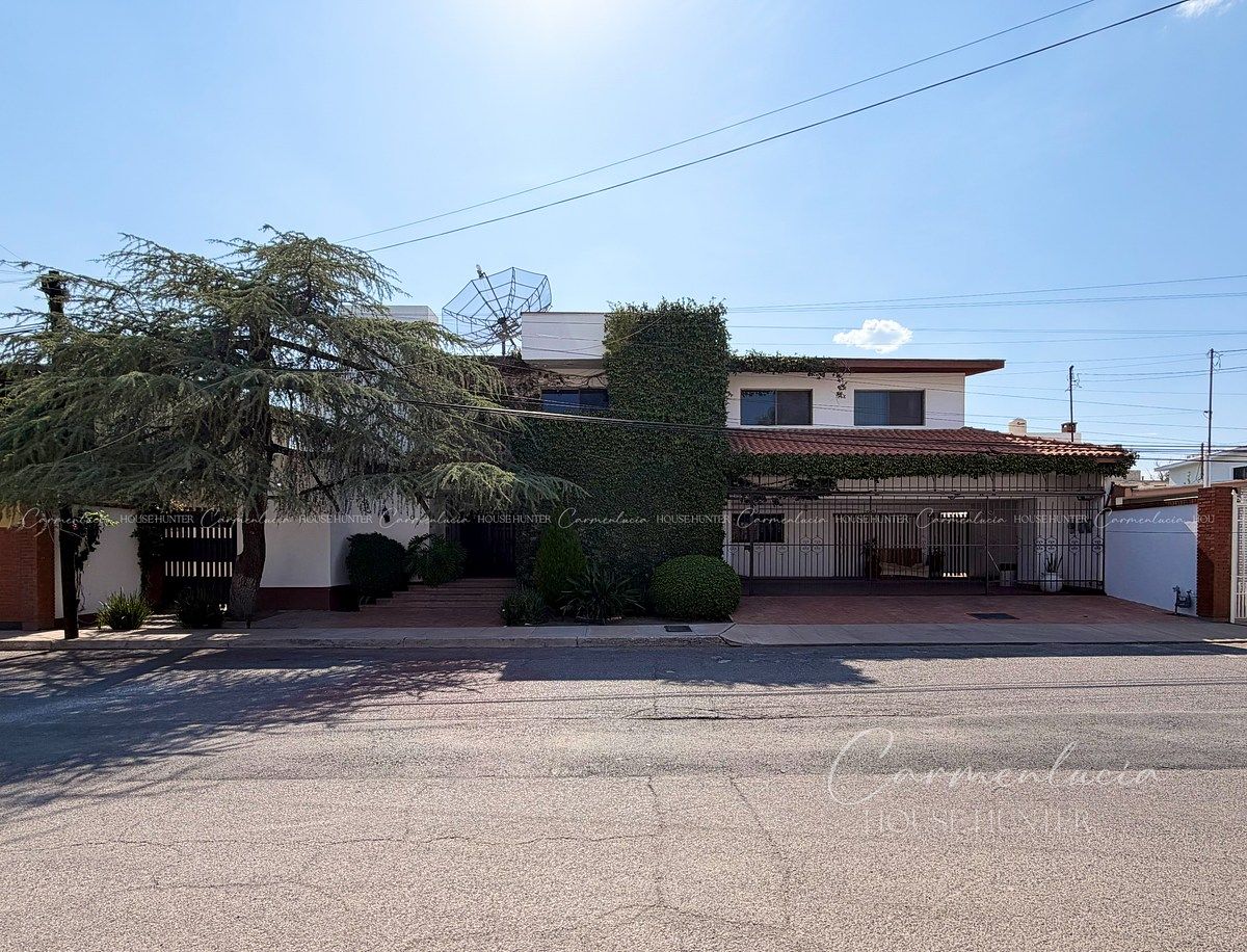 CASA À VENDA EM SAN FELIPE, foto 1 de 22