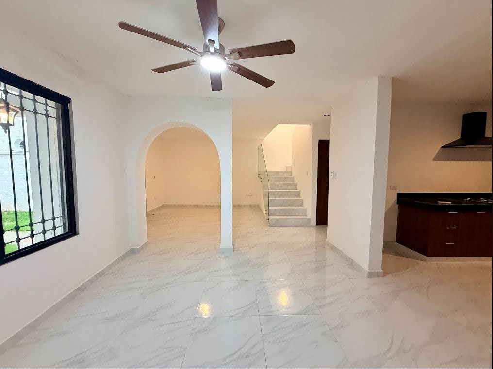 Casa en Montes de Ame, Mérida, foto 3 de 25