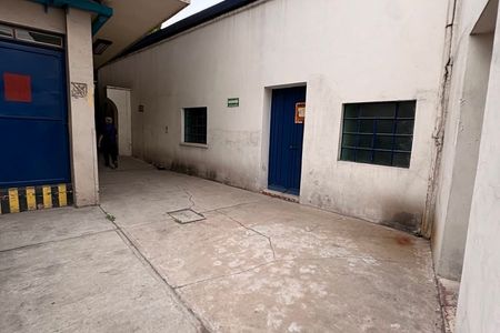Propiedad Comercial e Industrial en Venta – Centro de Atizapán