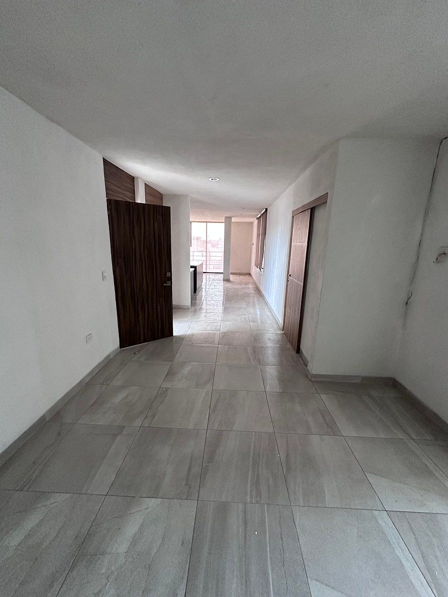 Vestíbulo, foto 1 de 22