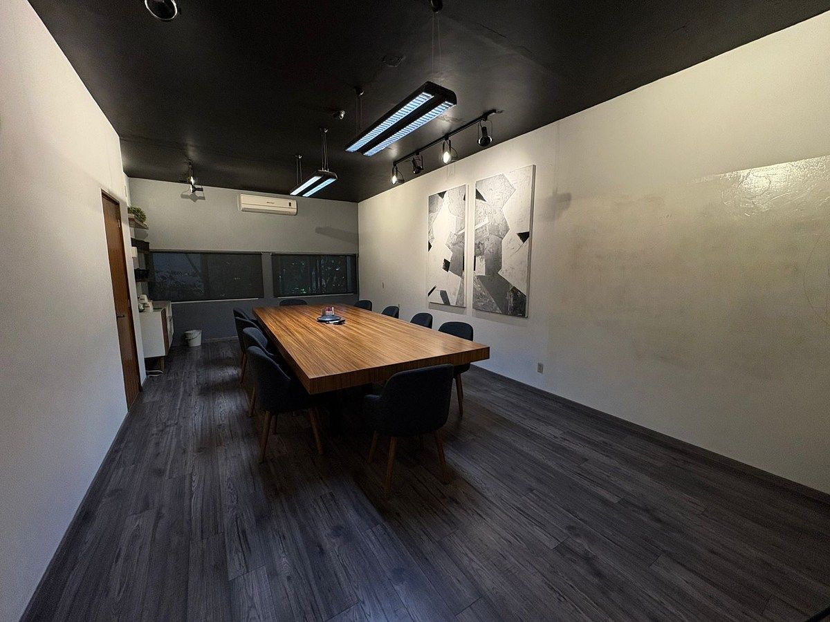 Office in Ladrón de Guevara, Guadalajara, photo 2 of 5
