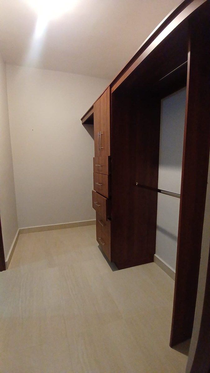 House in Cerrada de Cumbres, Monterrey, photo 10 of 13