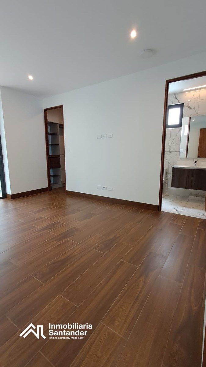 Casa en Condominio en Zona 16, Guatemala, foto 24 de 44