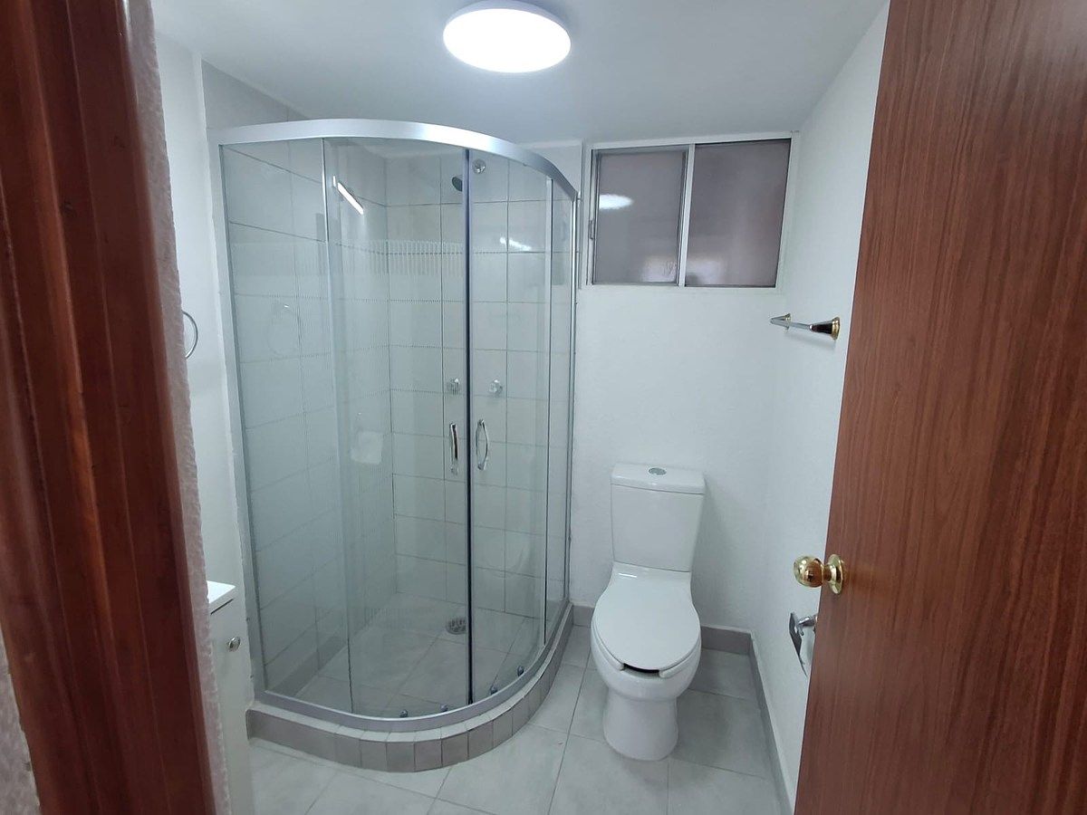 Baño con ventilación, foto 8 de 10