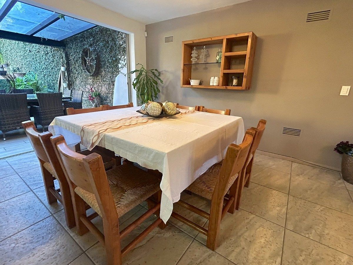 House in Avándaro, Valle de Bravo, photo 5 of 14