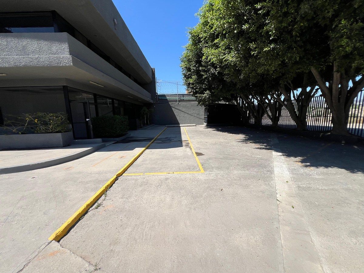 Nave industrial en Azteca, Tijuana, foto 5 de 32