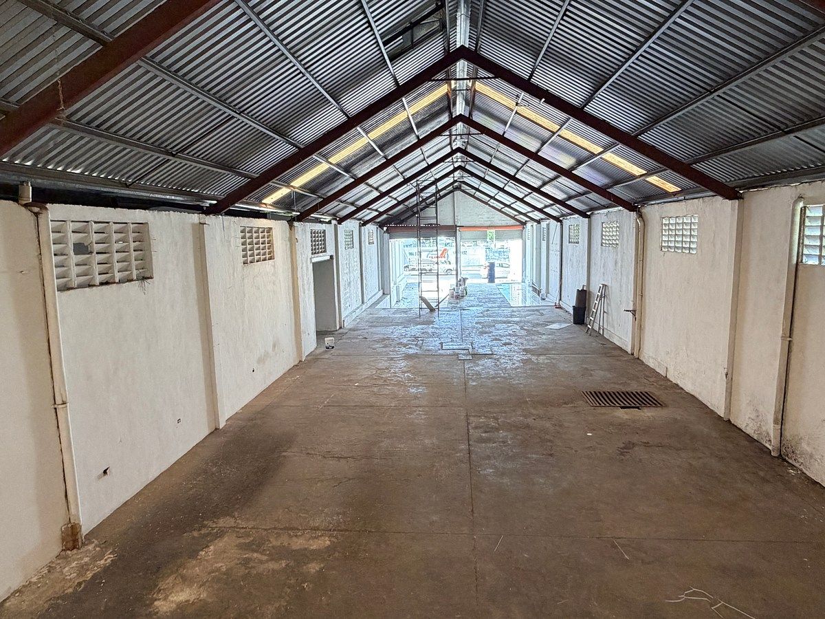 Bodega comercial en Leandro Valle, Mérida, foto 11 de 20