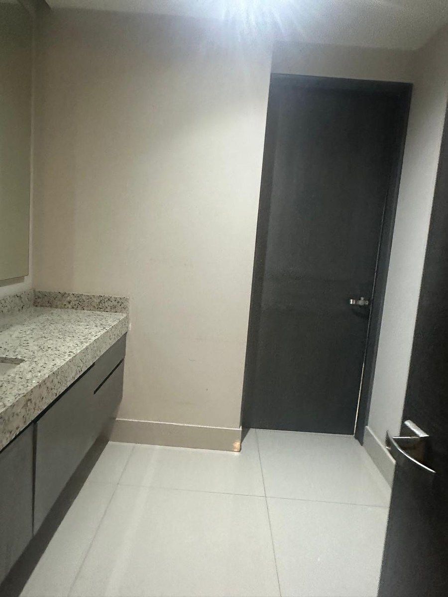 Departamento en Del Paseo Residencial 3 Sector, Monterrey, foto 11 de 12