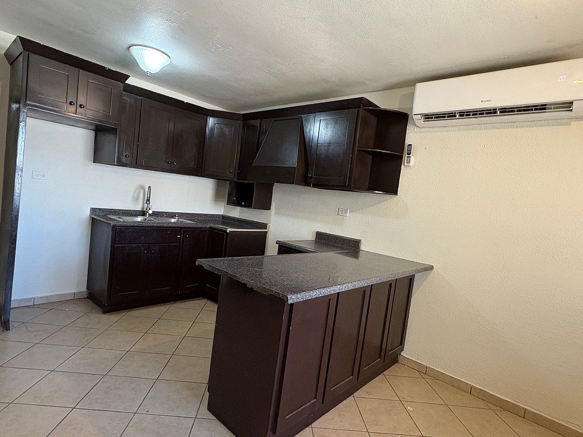 House in Quinta Granada, Mexicali, photo 2 of 10