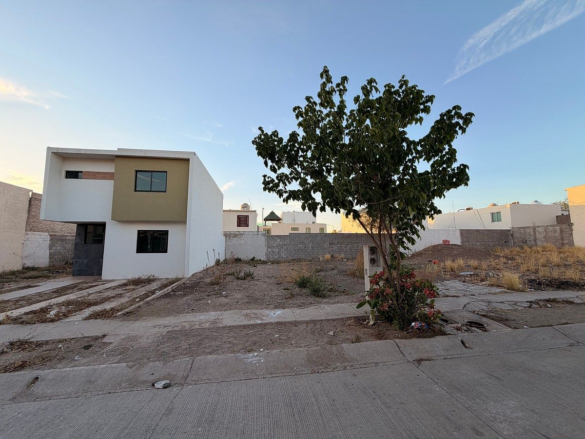 Lot in Villa Del Real, Culiacán, photo 5 of 5