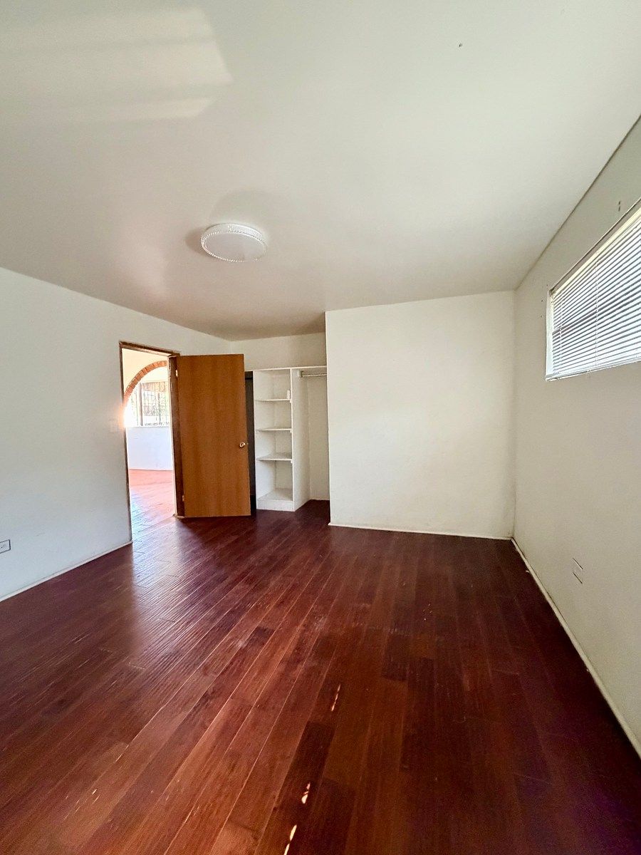 Edificio en Eduardo Crosthwhite, Playas de Rosarito, foto 14 de 37