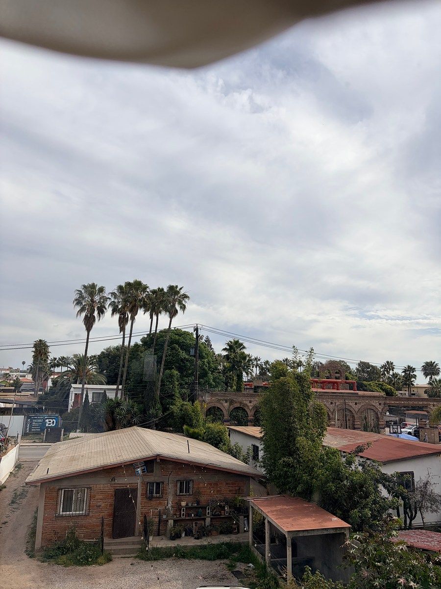 Edificio en Eduardo Crosthwhite, Playas de Rosarito, foto 22 de 37