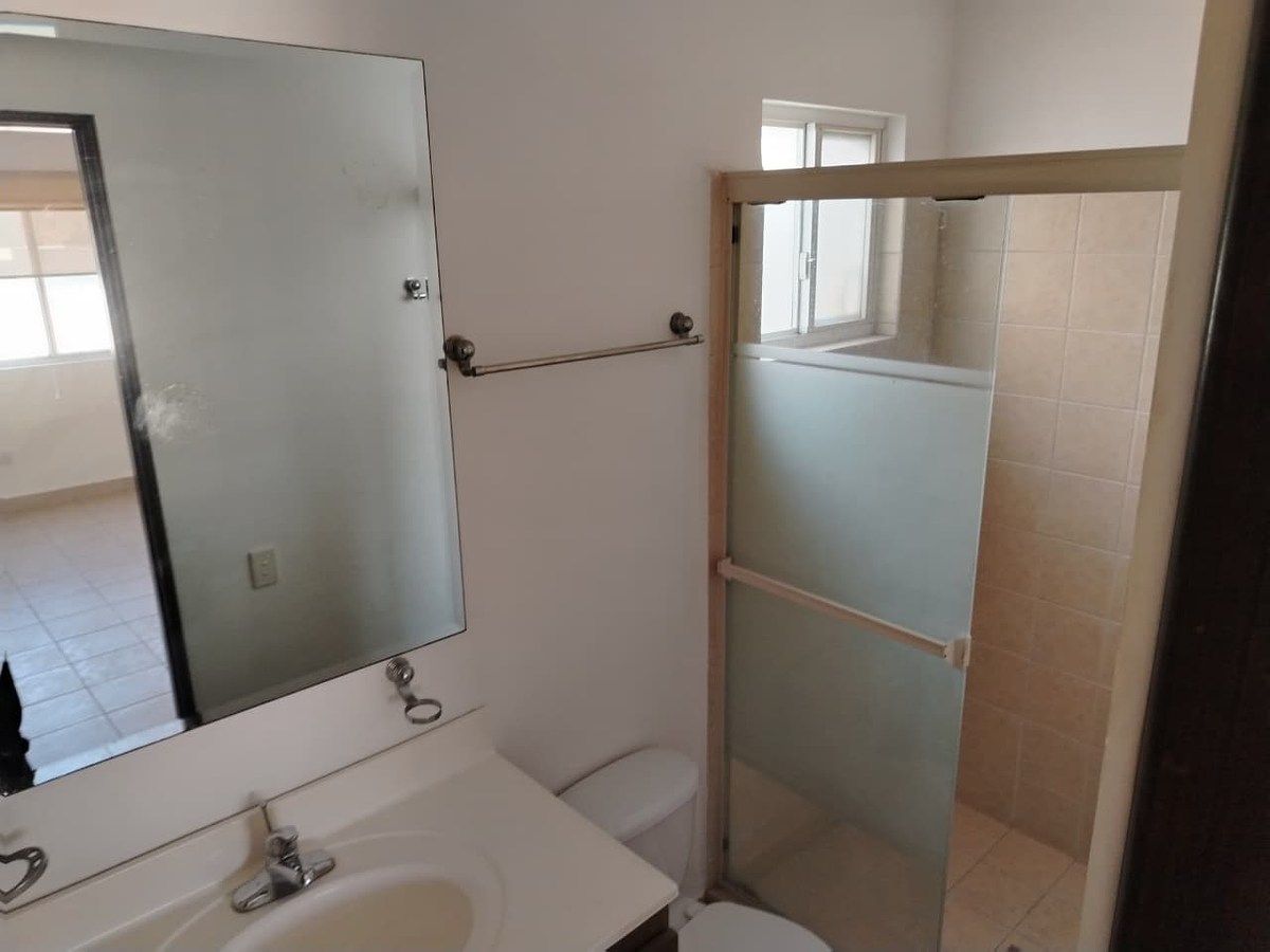 House in Ventanas de La Huasteca, Santa Catarina, photo 12 of 15