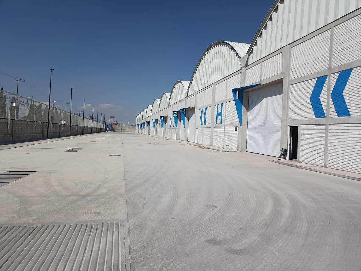 SE RENTA BODEGA INDUSTRIAL 2,680 UBICADA EN HUEHUETOCA, photo 1 of 8