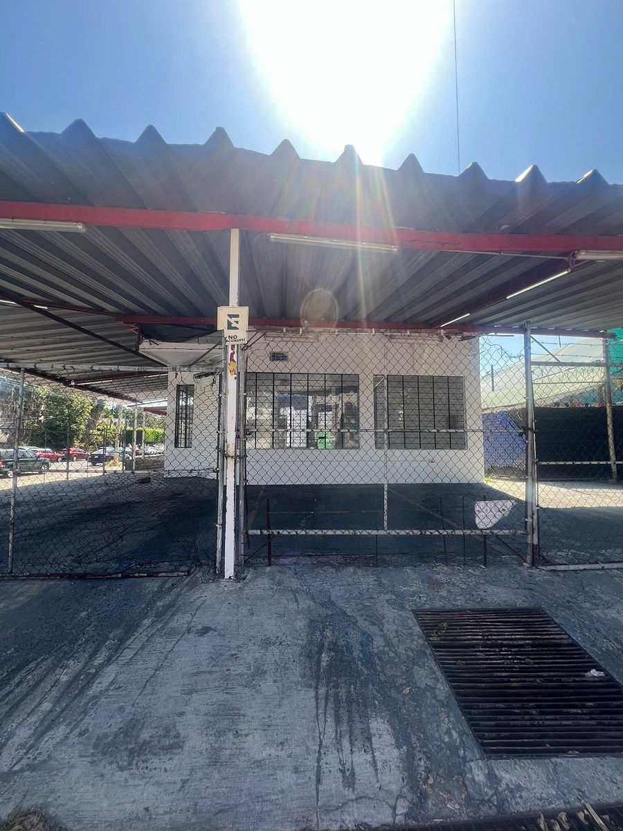 ALUGUEL DE TERRENO NA ESQUINA - COLÔNIA MODERNA, foto 1 de 5