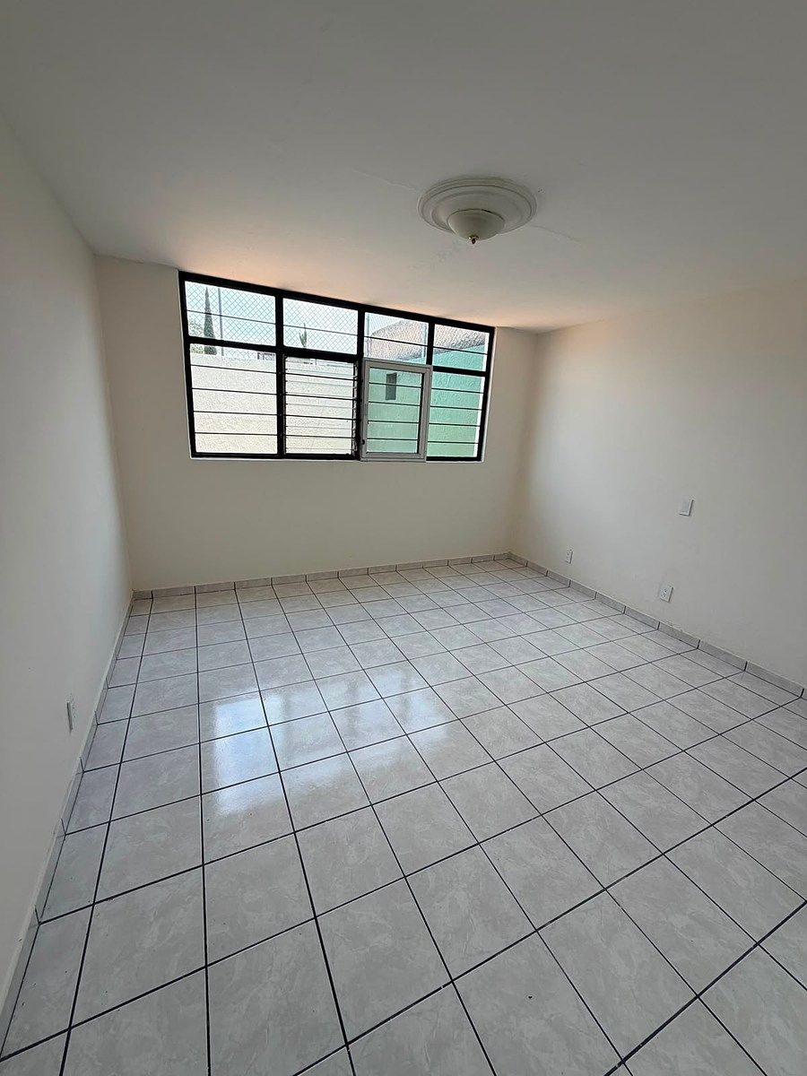 Casa em Miraflores, Guadalajara, foto 10 de 14