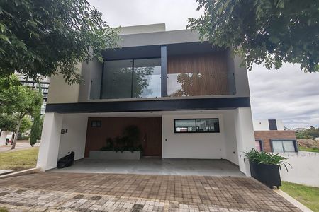 CASA EN VENTA EN PARQUE CUERNAVACA