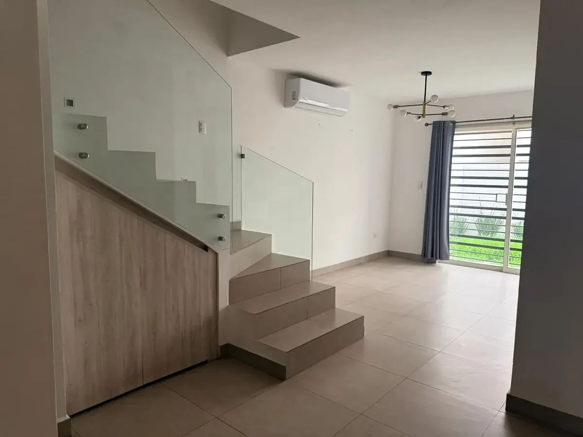 Casa em Montenova, García, foto 7 de 12