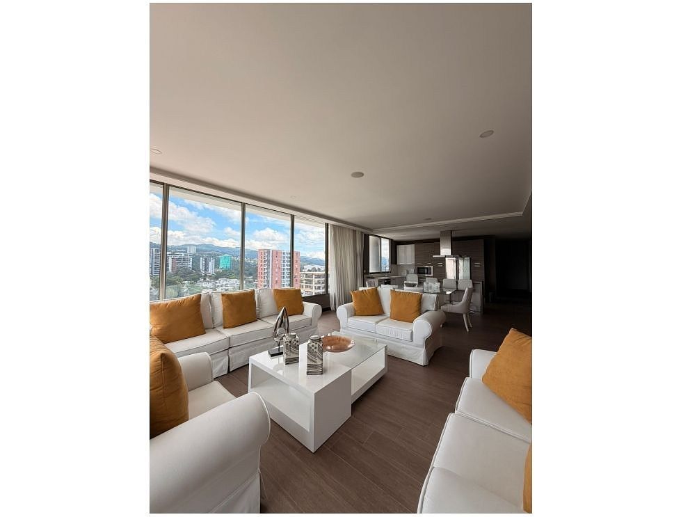 Apartamento de Lujo en Venta – Torre Caprese, Zona 15 - Image 4