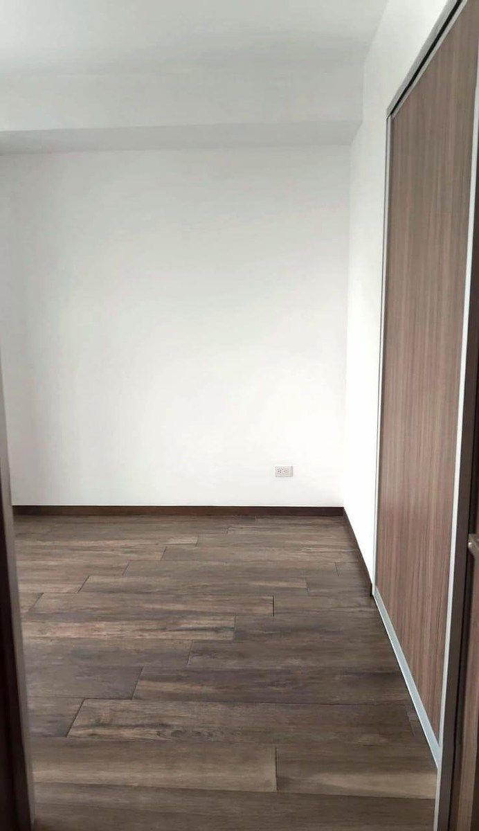 Apartamento en Zona 10, Guatemala, foto 7 de 12
