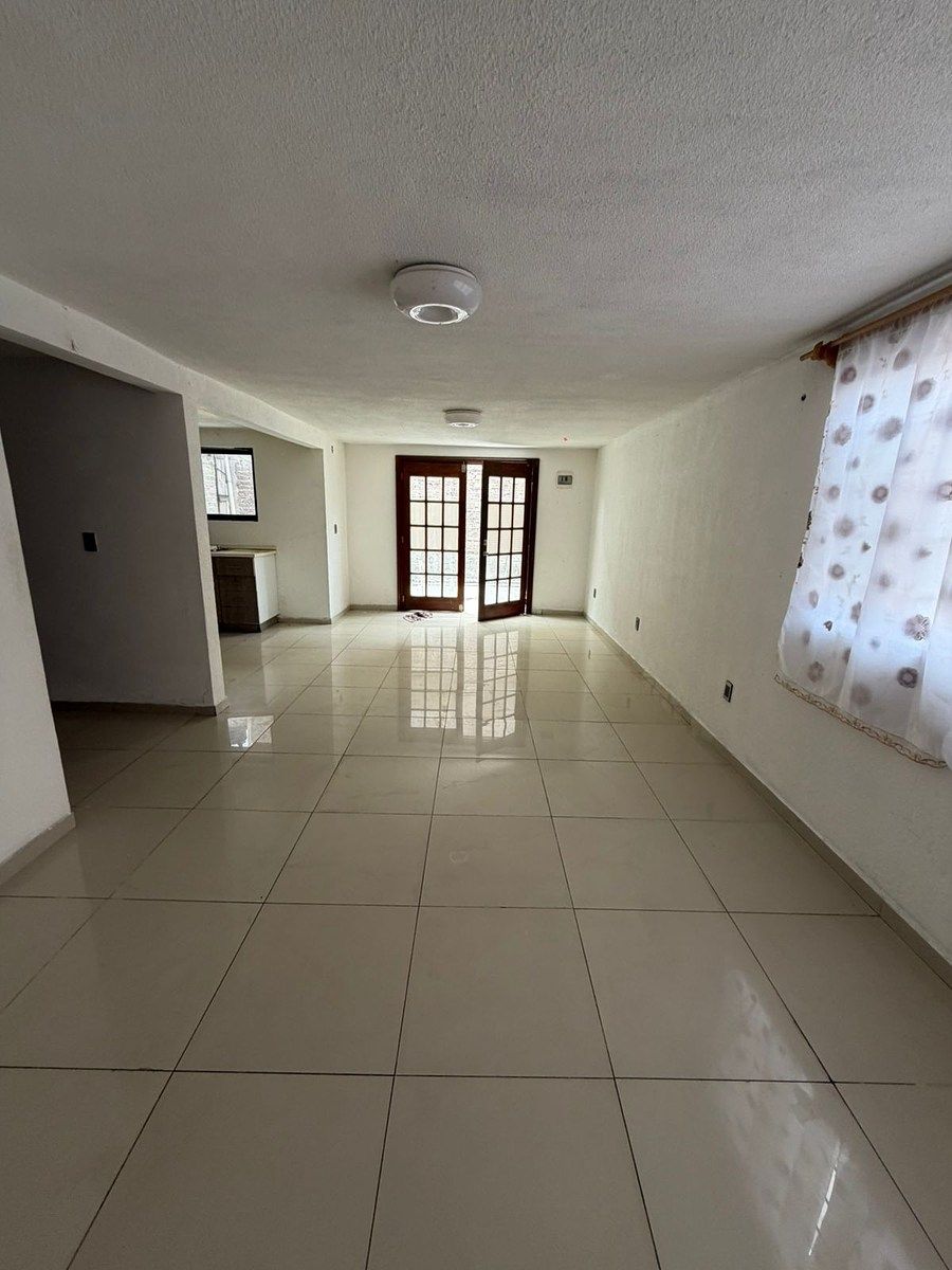 Casa em Jardines de Cerro Gordo, Ecatepec de Morelos, foto 2 de 13