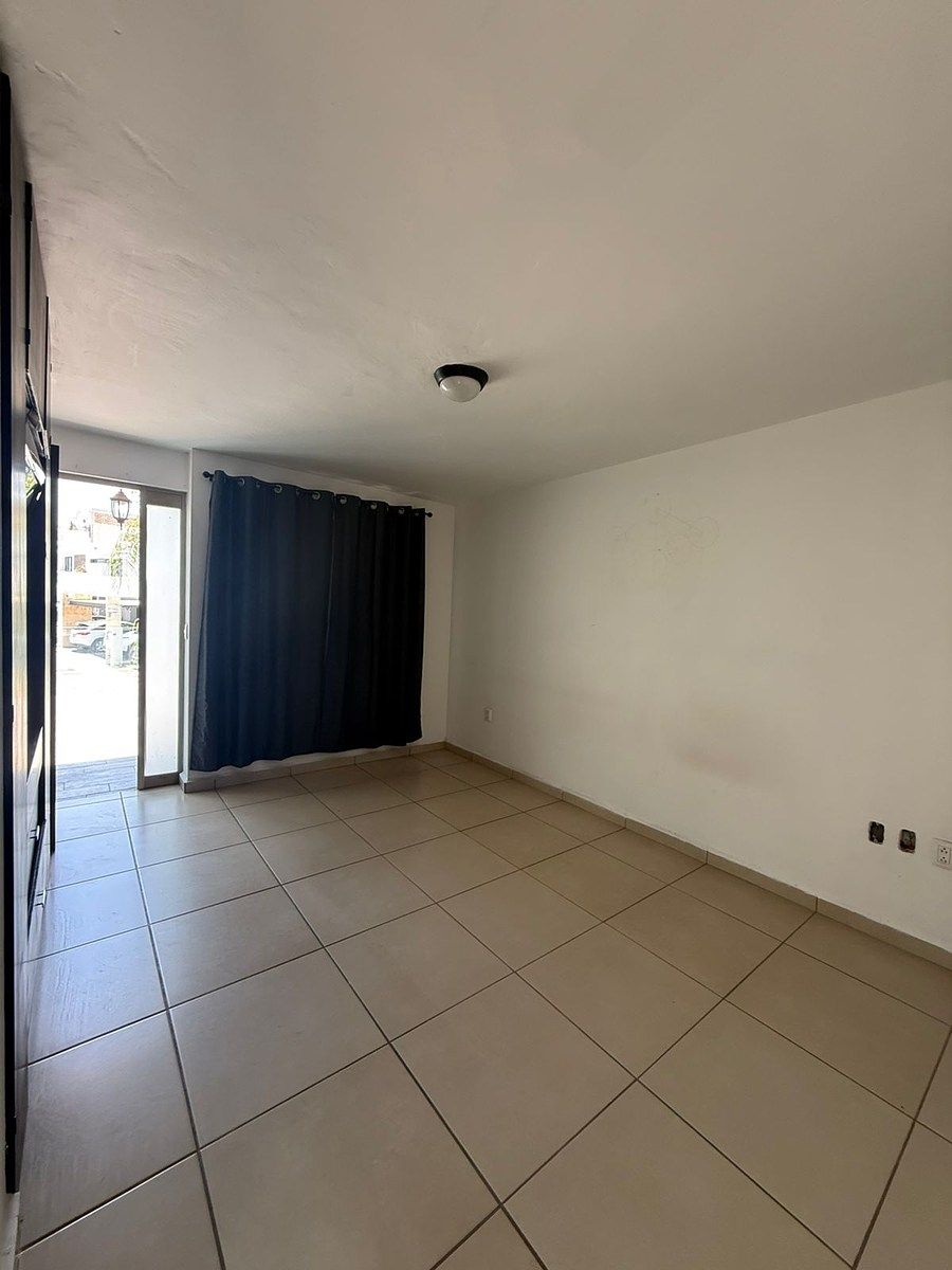 Casa em Fraccionamiento Portón Cañada, León, foto 12 de 12