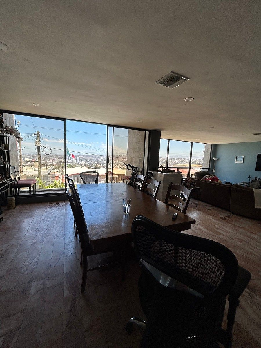 Excelente propriedade com grande terreno ao lado de Juarez, foto 1 de 15