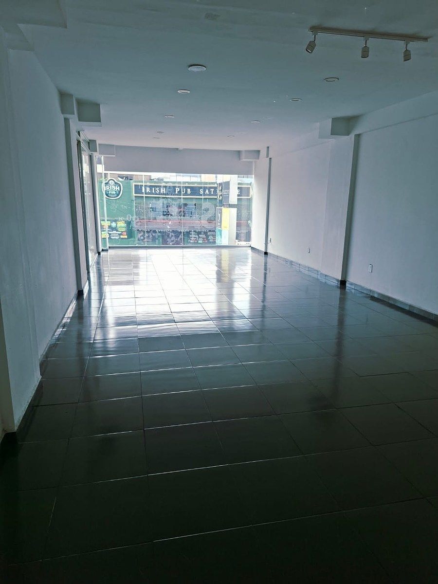 Local em Ciudad Satélite, Naucalpan de Juárez, foto 2 de 13