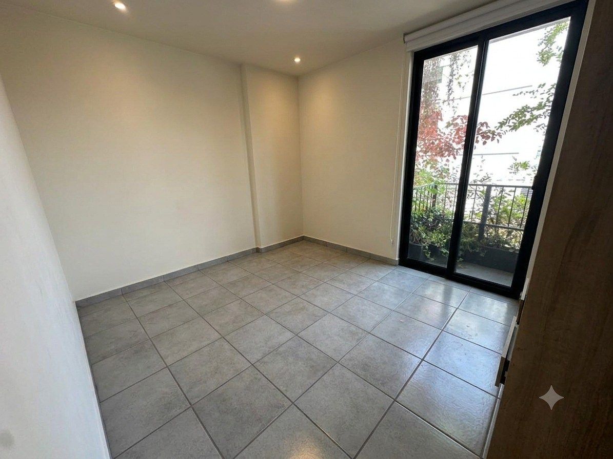Apartment in Ladrón de Guevara, Guadalajara, photo 7 of 13