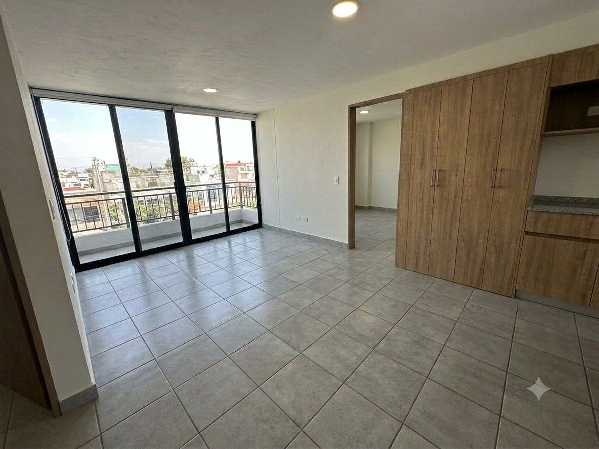 Apartment in Ladrón de Guevara, Guadalajara, photo 4 of 13