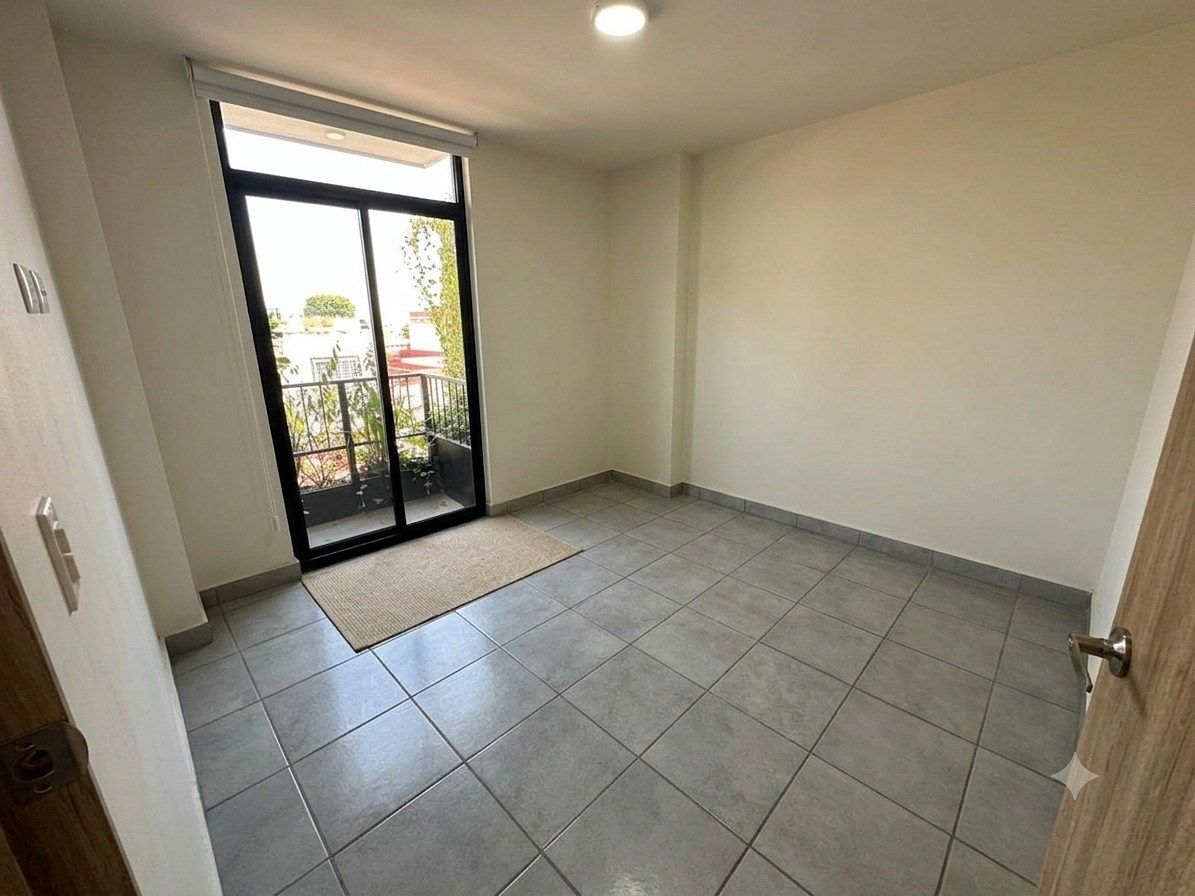 Apartment in Ladrón de Guevara, Guadalajara, photo 10 of 13