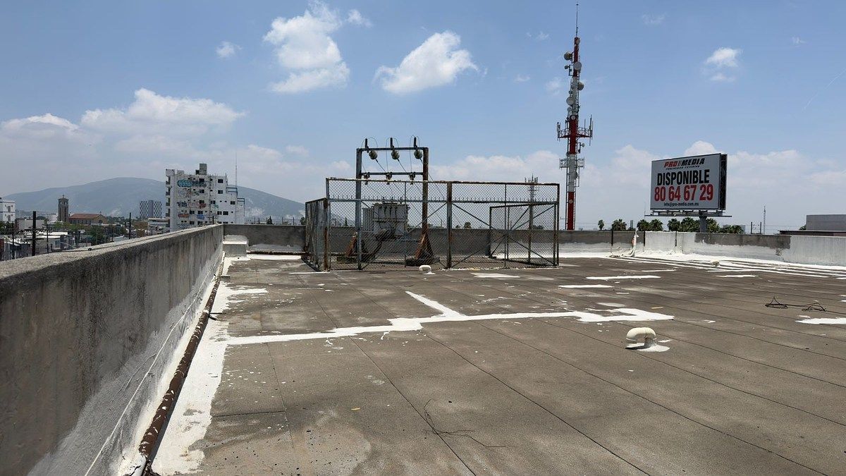 Local comercial en Mitras Centro, Monterrey, foto 12 de 15