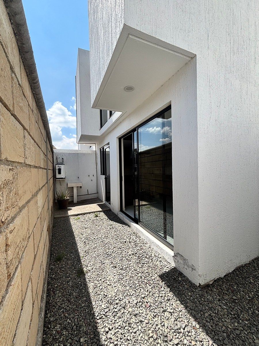House in Gated Community in San Isidro Juriquilla, Querétaro, photo 8 of 25