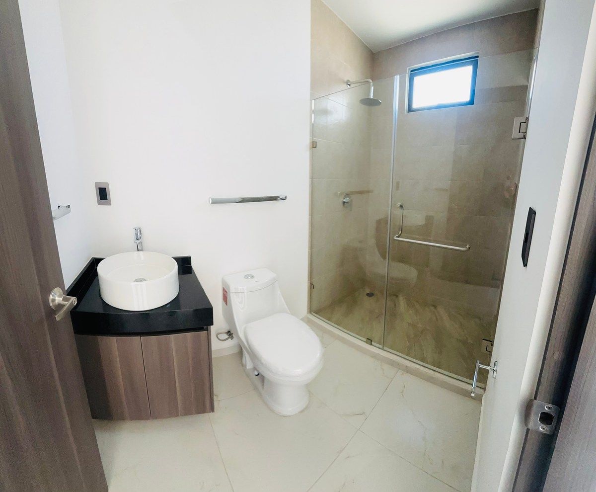 House in Gated Community in San Isidro Juriquilla, Querétaro, photo 13 of 25