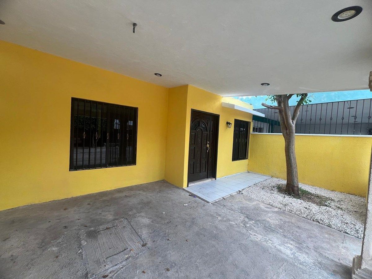 House in Francisco de Montejo, Mérida, photo 2 of 15