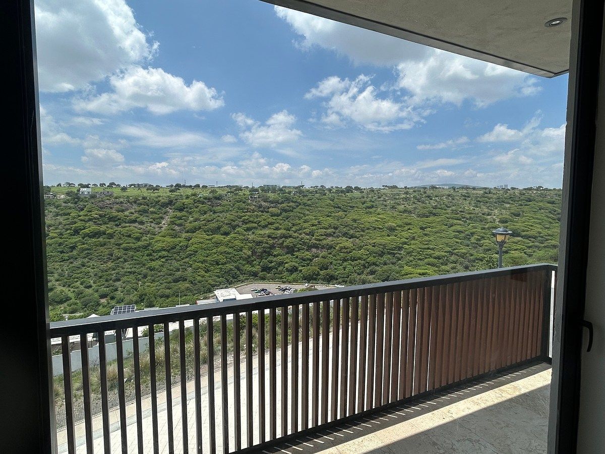 Vistas panorámicas a la reserva, foto 1 de 30
