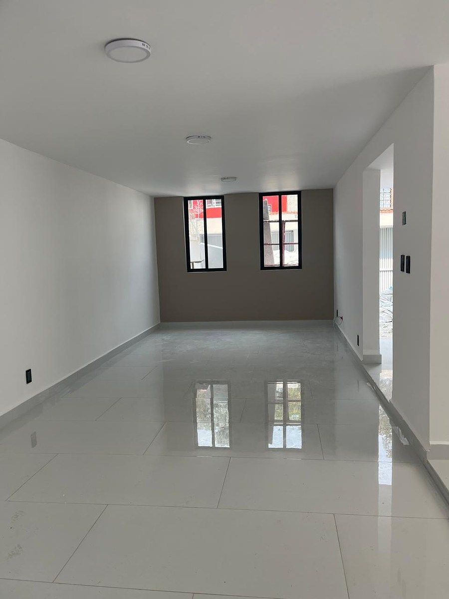 Casa en Venta en 1a Sección de Lomas Verdes, Naucalpan, Edo. de México, foto 1 de 33
