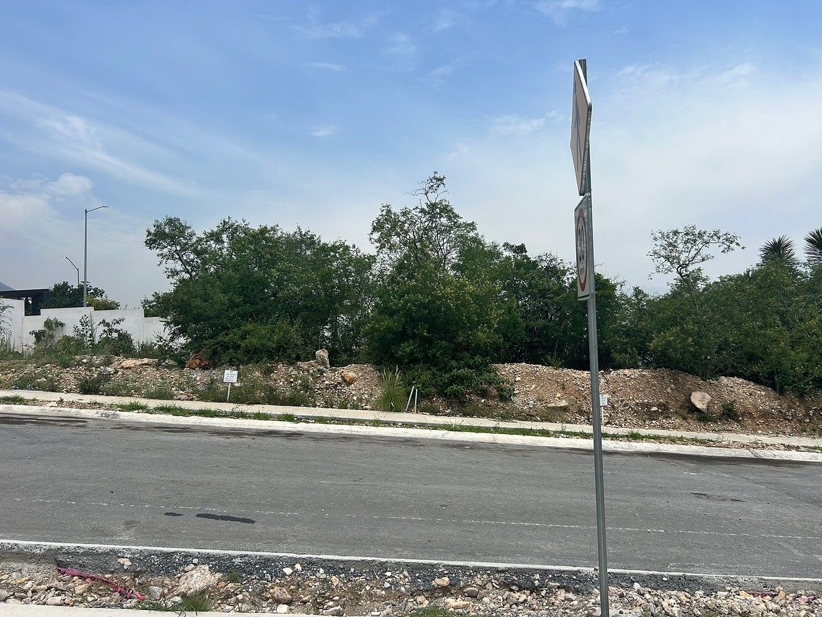 Lote em Cumbres Elite Premier, García, foto 5 de 6