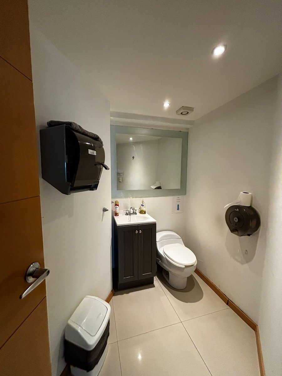 Baño privado, foto 7 de 8