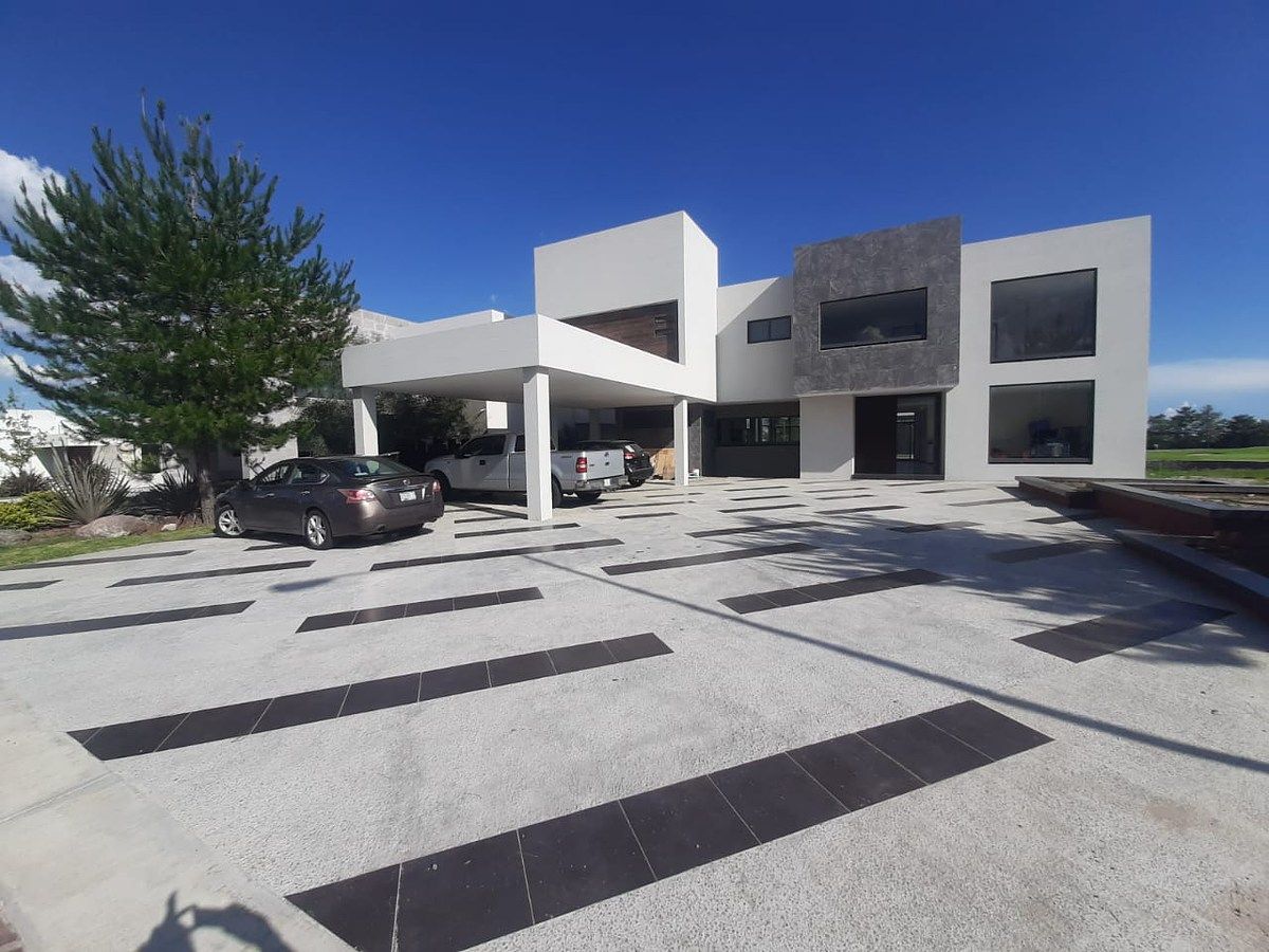 Casa em Country Club Gran Jardín, León, foto 3 de 20