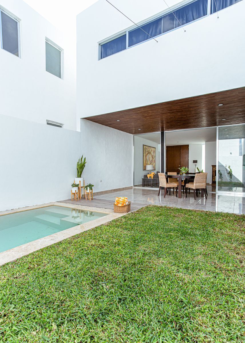 Residencia en Venta en Privada El origen de 4 recámaras., foto 1 de 37