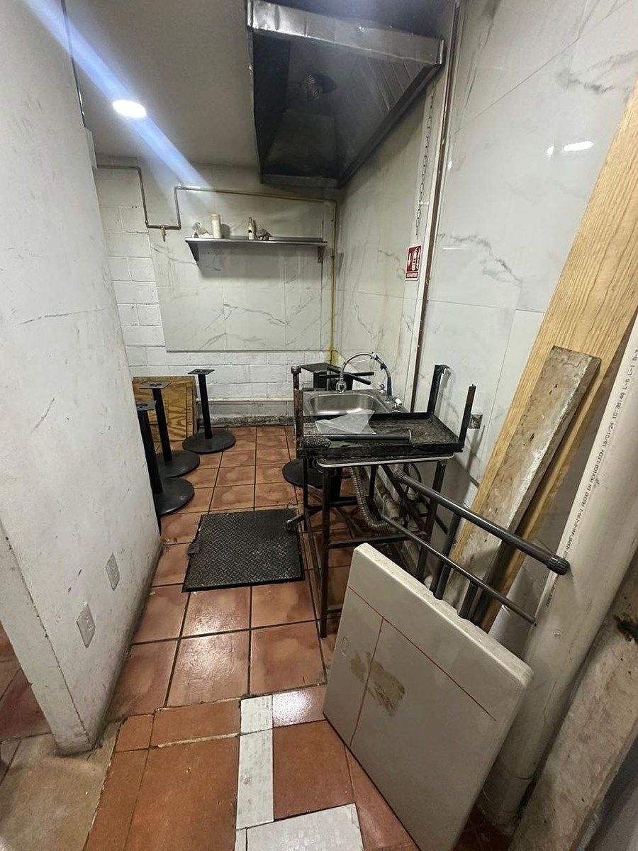 Local comercial en Hipódromo, Cuauhtémoc, foto 8 de 18